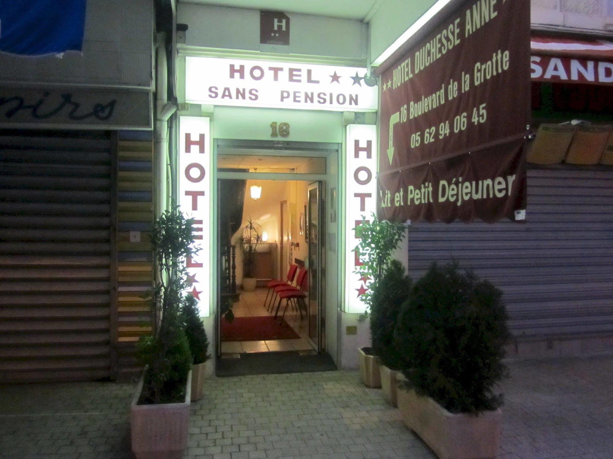 Hotel Duchesse Anne Lourdes Exterior foto